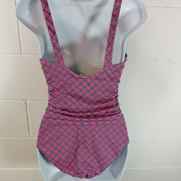 Boden Talamanca pink green geometric print ruched one piece swimsuit - Picture 8 of 10
